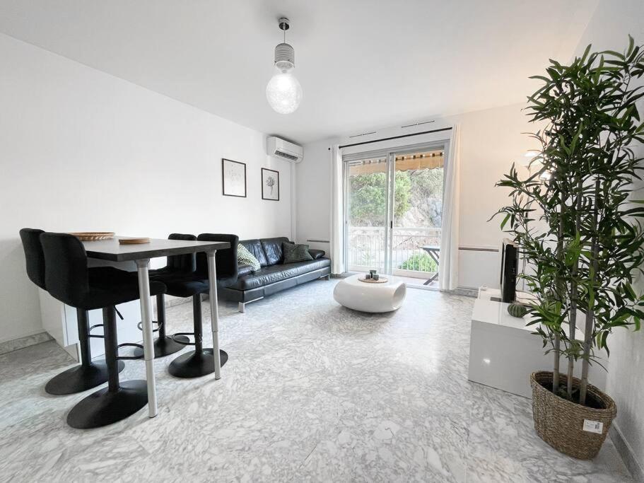 Appartement Cosy Deux Pieces *